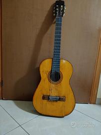 Chitarra classica 