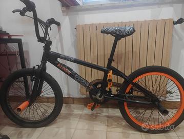 BMX MBM Squeeze Freestyle da 20 pollici