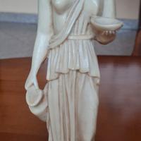Statuina  Ebe dea della giovinezza