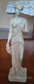 Statuina  Ebe dea della giovinezza