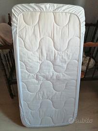 Materasso per lettino e coprimaterasso