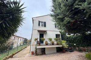 Indipendente con giardino