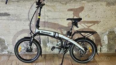 Bici elettrica pieghevole Kawasaki