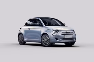FIAT 500C Hybrid Hybrid DOLCEVITA