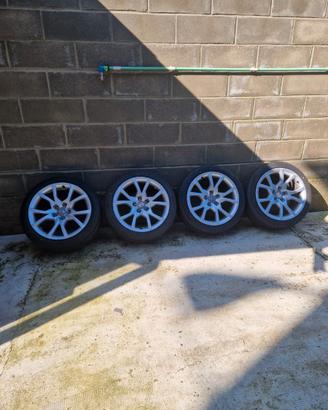 Gomme con cerchi Audi