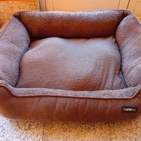 Cuccia Per Cani Alta 66cm Lunga 90cm.