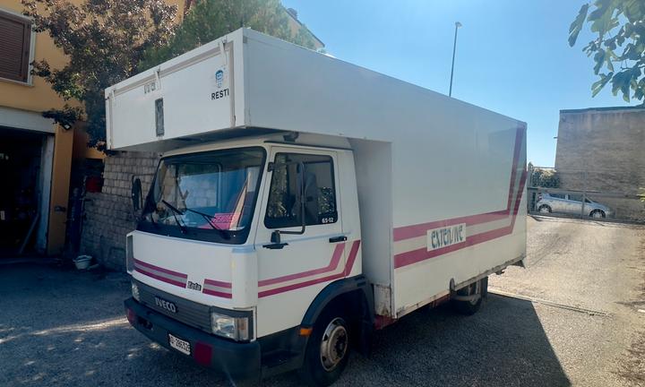 Iveco 65.12 resti extensive mercato