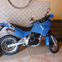 Suzuki dr 650