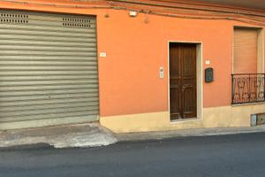 Appartamento arredato piano terra con garage