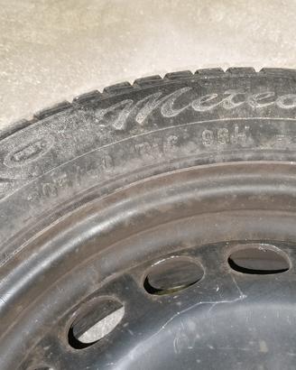 Copertoni 205/60 r16 96h con cerchio in ghisa