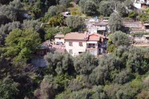 VILLA SINGOLA A CAMPOROSSO