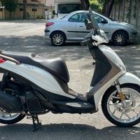 Piaggio Medley 125