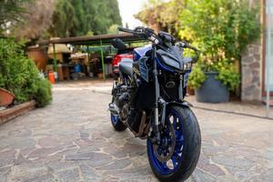 YAMAHA MT-09 (2019)