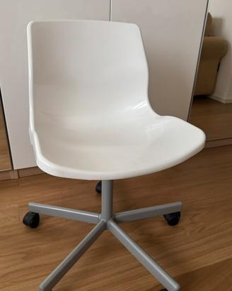 Sedia girevole IKEA LOBERGET/Malskar bianca