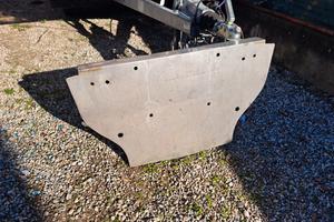 Rialzo specchio di poppa in acciaio