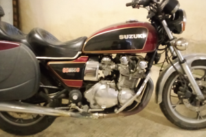 Moto suzuki in mod.gsg 850
