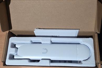 Ubiquiti Unifi Access Point Ac Mesh UaP-AC-M Outdo