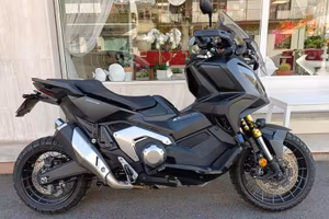 X-ADV
