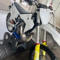 Husqvarna 250 2t