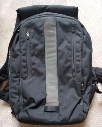 zaino di marca ORIGINALE RAPHA nero/carbon grey