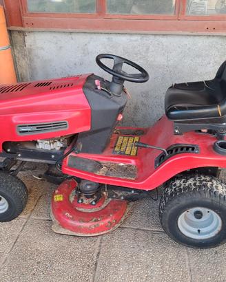 Trattore tagliaerba+carrello