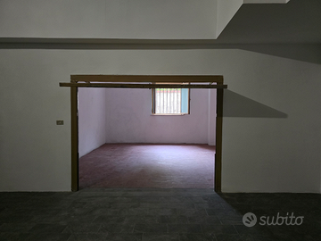 Garage - Sulmona (viale Costanza, 14)