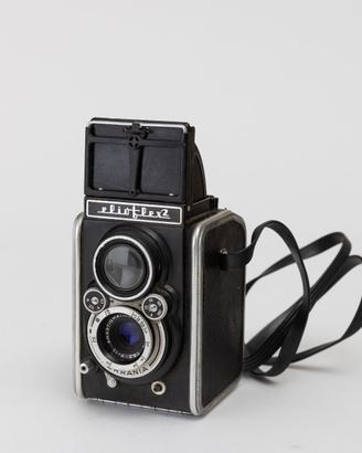 Ferrania Elioflex 2 camera biottica 6x6