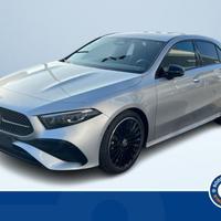 Mercedes-Benz Classe A 180d Automatic AMG Lin...