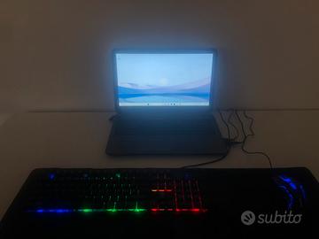 Laptop, mouse e tastiera+tappetino mouse XXL - Informatica In