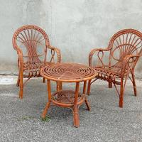 Salottino in rattan e bambú 