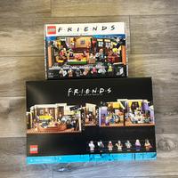 Lego ideas 21319 central perk + 10292 apartments