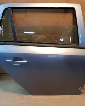 Porta posteriore destra Opel Astra H kombi