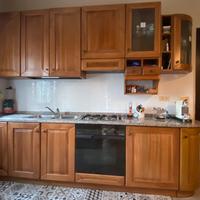 Cucina in noce nazionale