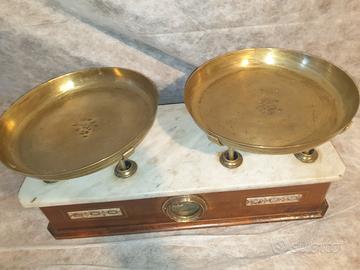 arredo rustico bilancia epoca in legno pregiato 