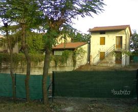 Casa rustica con terreno