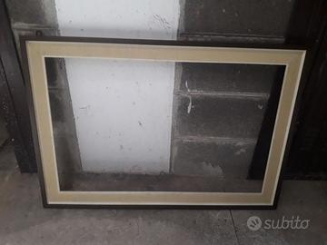 Cornice orizzontale in legno