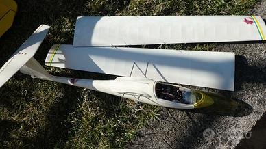 Aliante completo di servocomandi