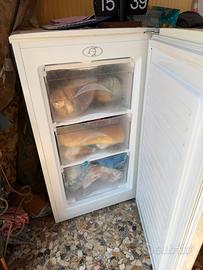 Congelatore Zerowatt verticale 3 cassetti