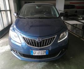 Lancia Ypsilon 1.0 FireFly Hybrid Gold