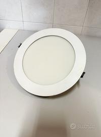 15 Faretti LED da incasso 25W Dimmerabile.