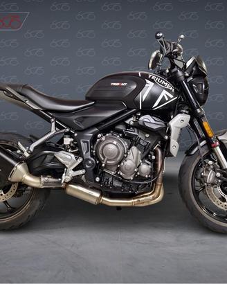 TRIUMPH Trident 660 -