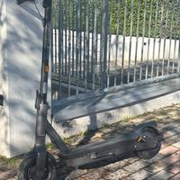 Monopattino ninebot G2 MAX