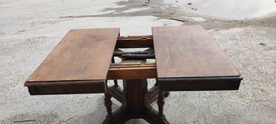 Tavolo allungabile in legno antiquariato