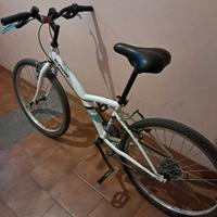 Bicicletta ragazzo/a semi nuova