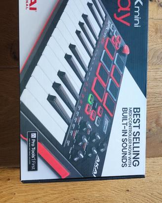 Akai MPK  mini play