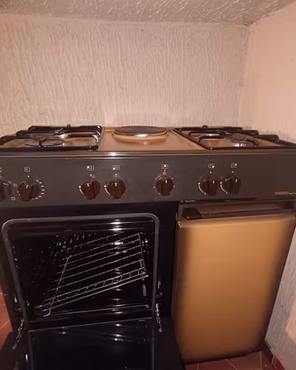 Cucina esterna De longhi come nuova