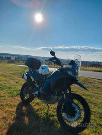 Cf moto 800 mt-x praticamente nuova