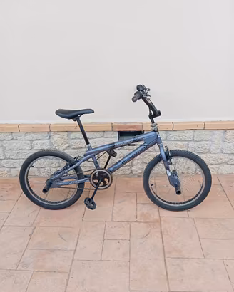 BMX Freestyle GW Bike 20" + Peg - Pari al Nuovo