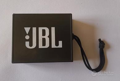 JBL GO