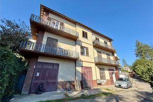 PALAZZO A MONTEFIASCONE